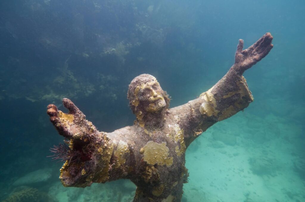 louisiana-florida-road-trip-christ-abyss